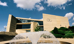 University of Akron, E. J. Thomas Performing Arts Hall