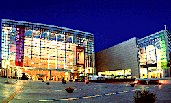 Aram Nuri Arts Center